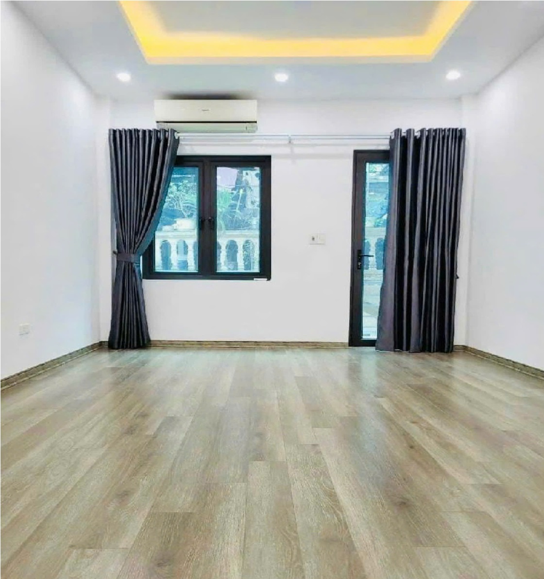 Tam Trinh, Mai Động hàng xóm TIMES CITY. DT 32 m 5 tầng. Chỉ 4 tỷ 8